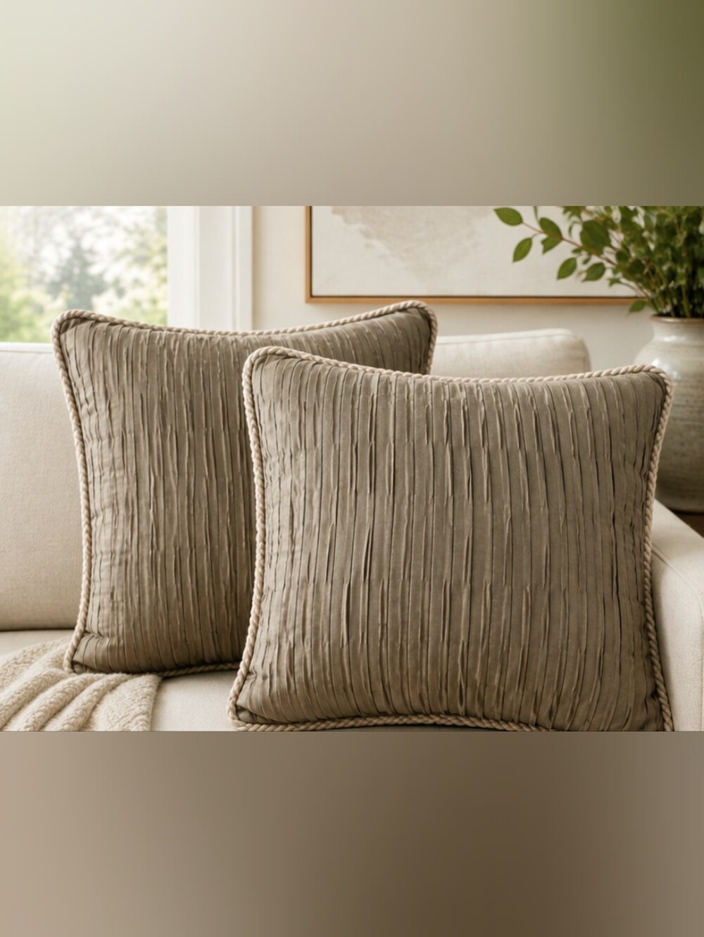 Croscill Set of 2 Pleated Decorative Throw Pillows 18x18